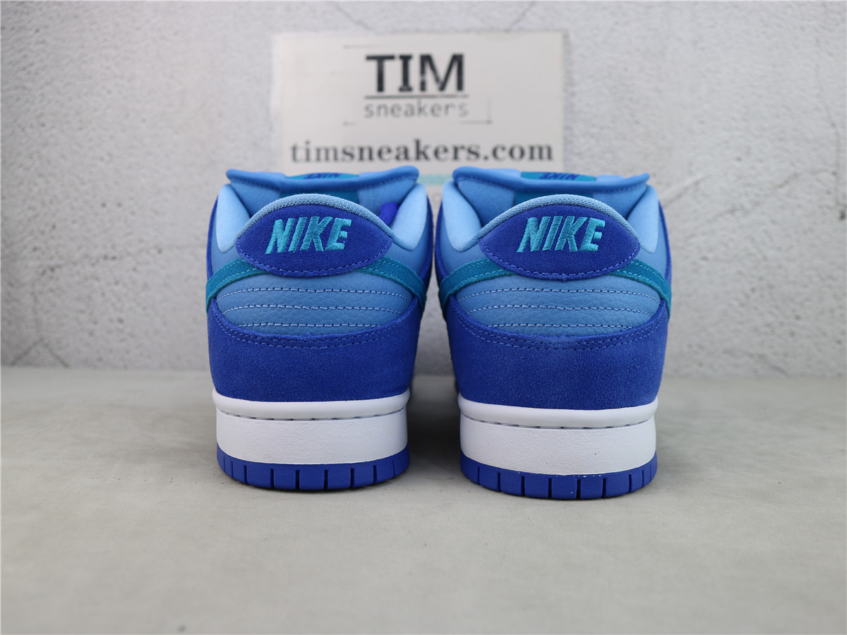 M Batch Nike SB Dunk Low Blue Raspberry DM0807-400